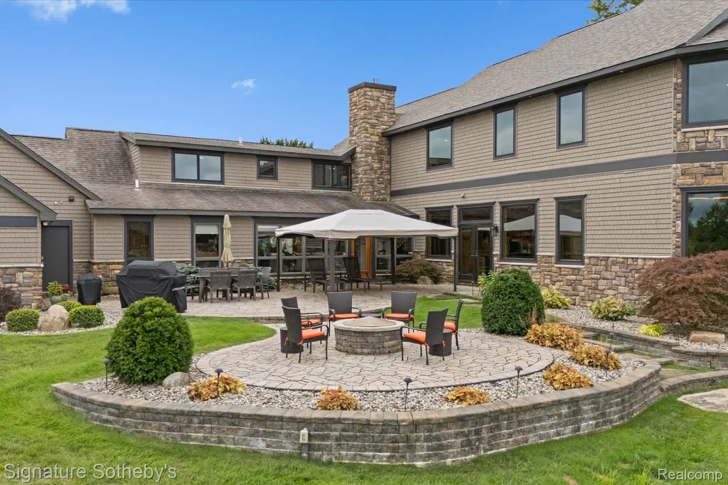 728 Blackfoot Court Kinderhook Township MI 49036