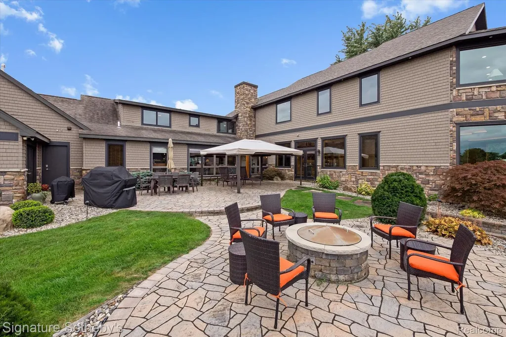 728 Blackfoot Court Kinderhook Township MI 49036