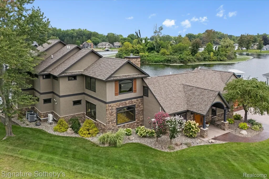 728 Blackfoot Court Kinderhook Township MI 49036