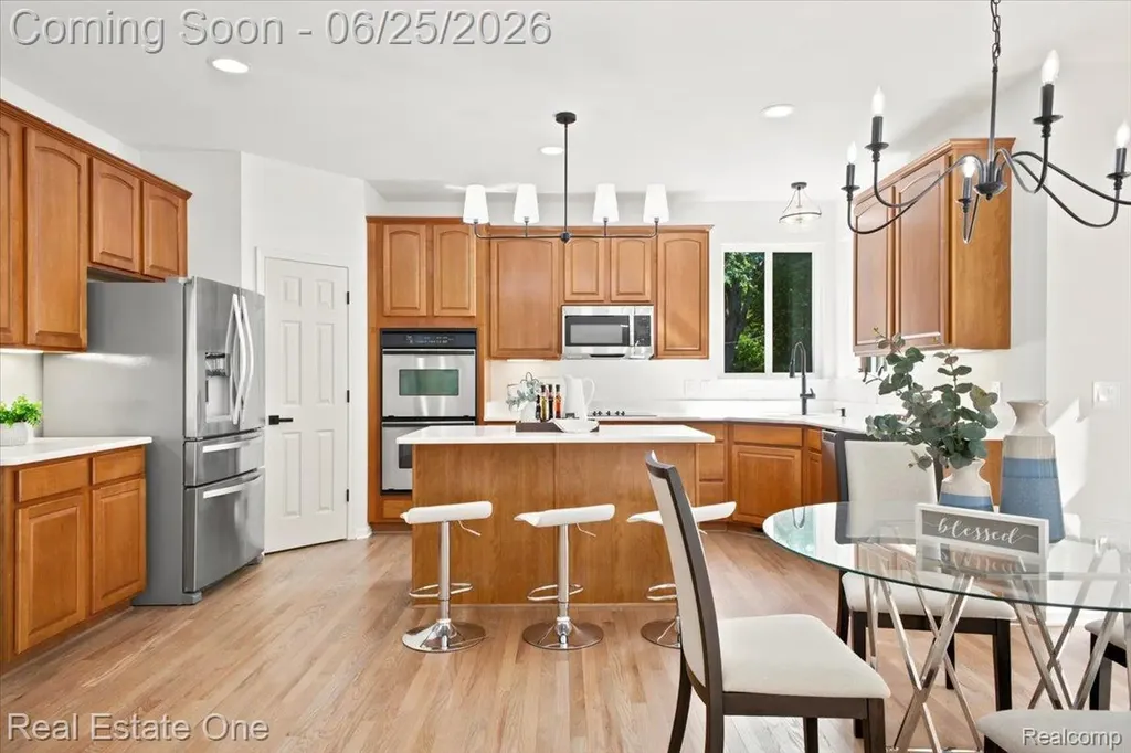 3465 Everett Drive Rochester Hills City MI 48307