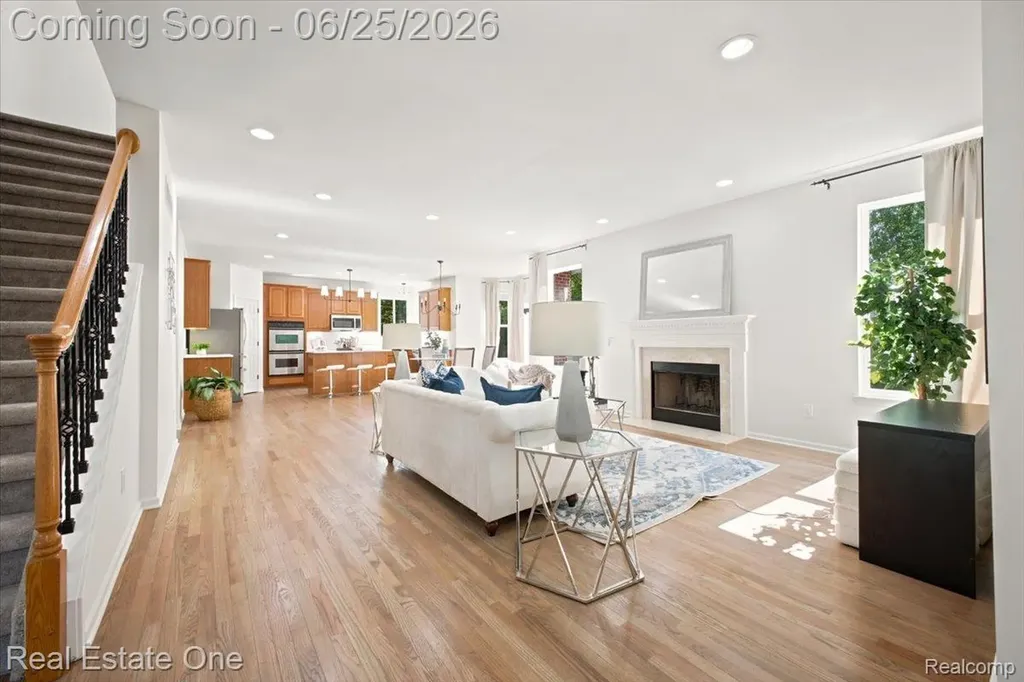 3465 Everett Drive Rochester Hills City MI 48307