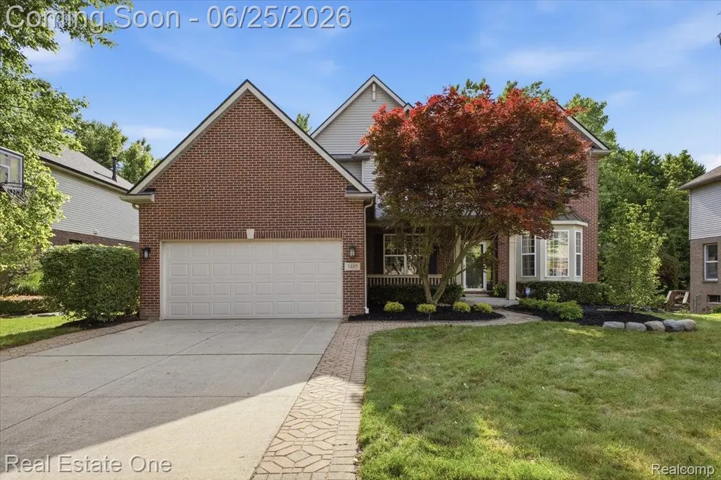 3465 Everett Drive Rochester Hills City MI 48307