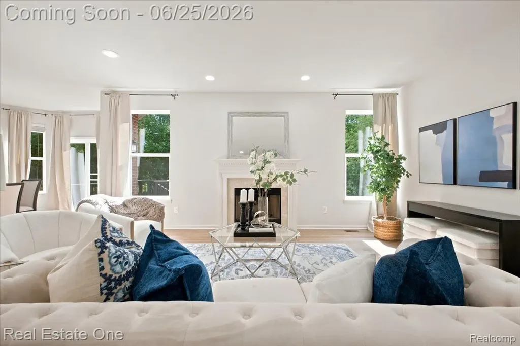 3465 Everett Drive Rochester Hills City MI 48307