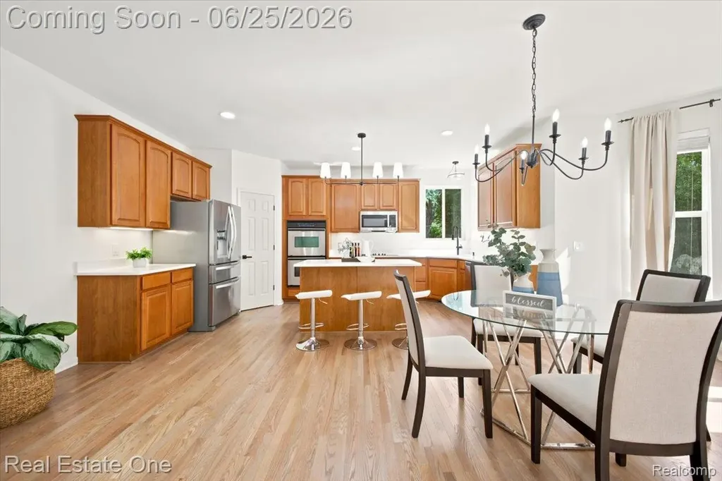 3465 Everett Drive Rochester Hills City MI 48307