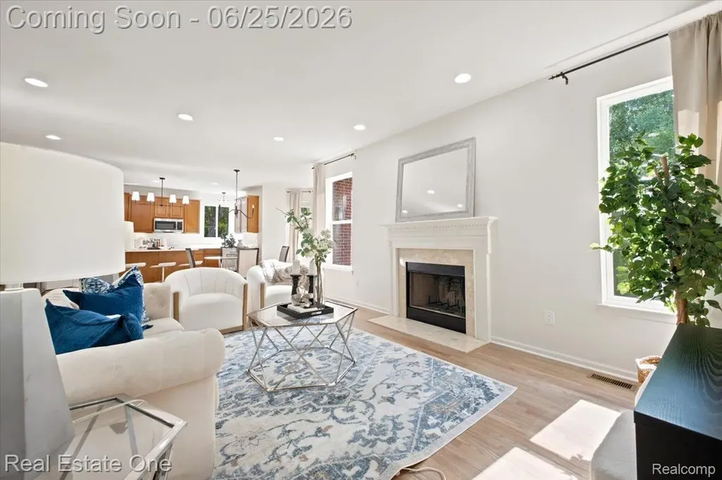 3465 Everett Drive Rochester Hills City MI 48307