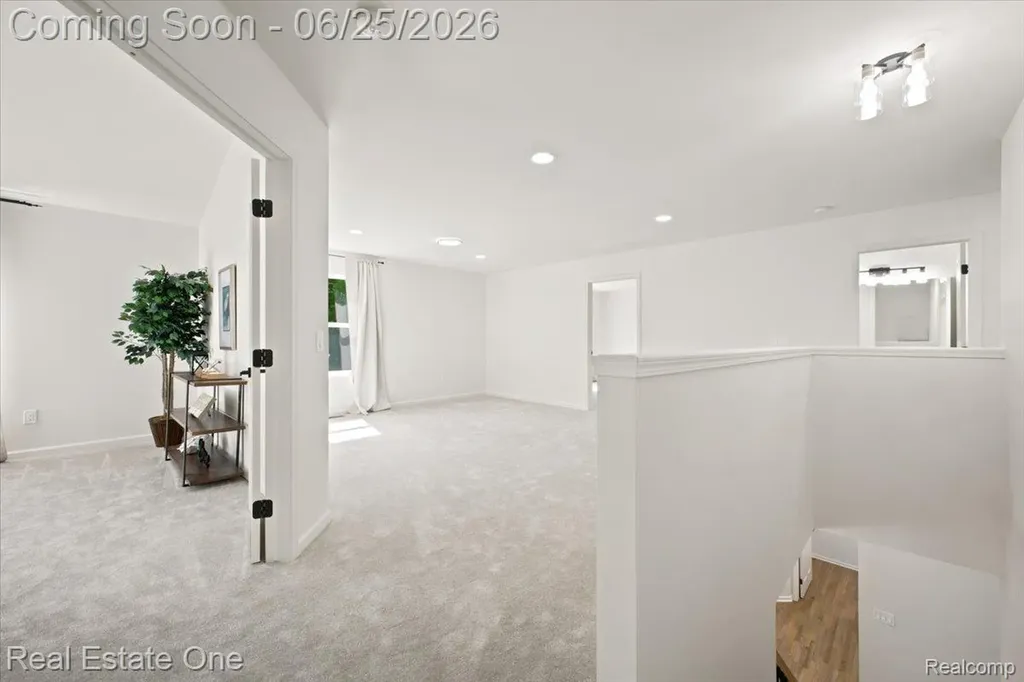 3465 Everett Drive Rochester Hills City MI 48307