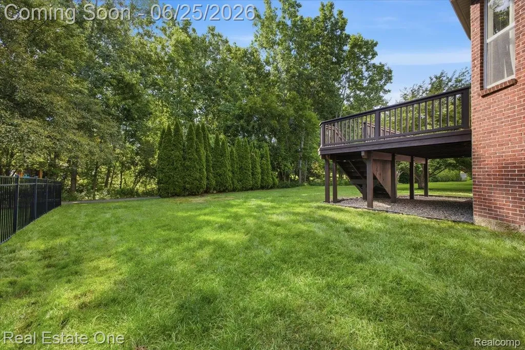 3465 Everett Drive Rochester Hills City MI 48307