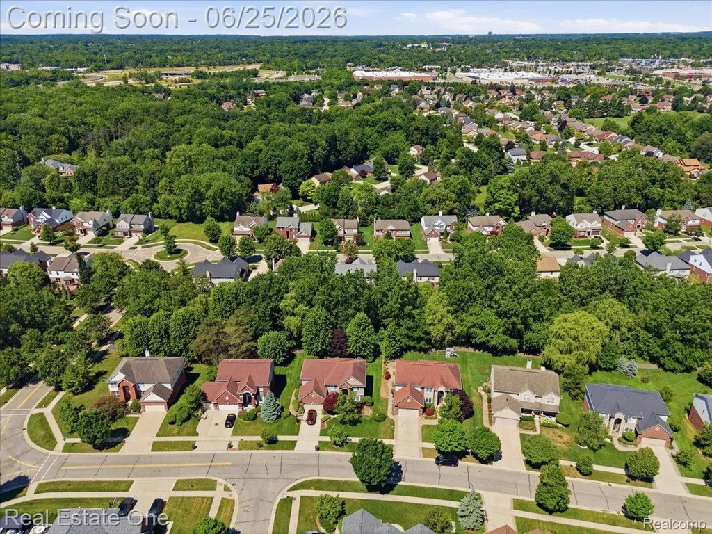 3465 Everett Drive Rochester Hills City MI 48307