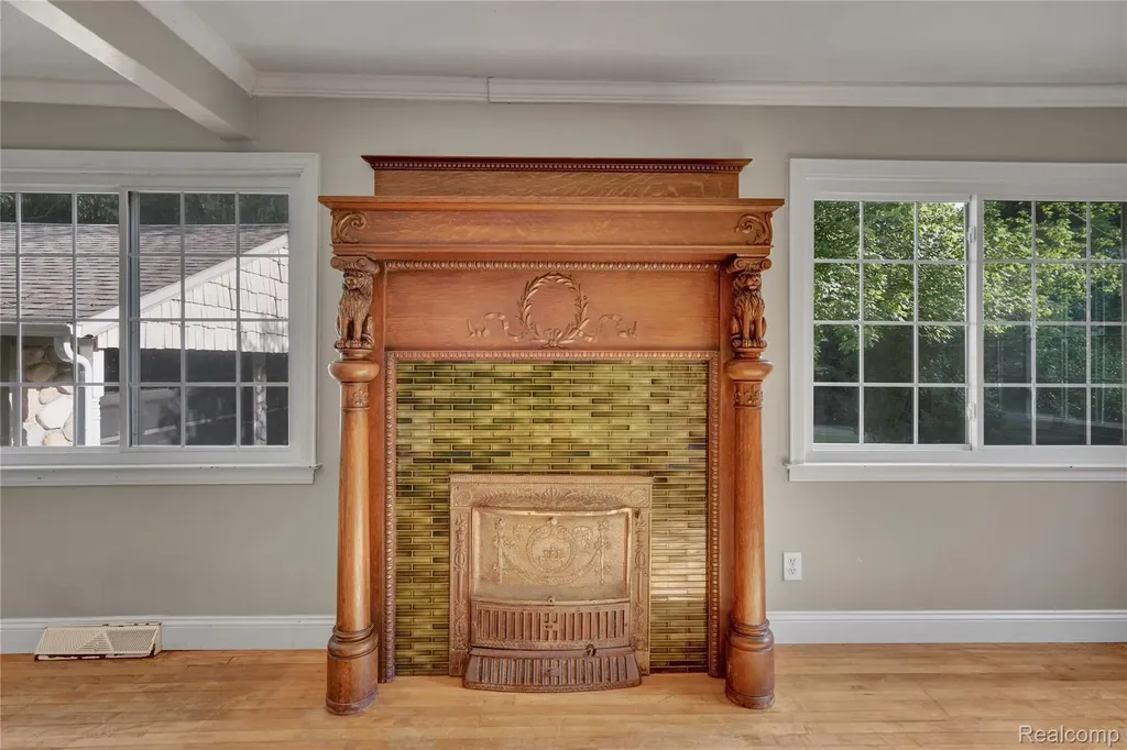 2476 Vandekarr Road Caledonia Charter Township MI 48867
