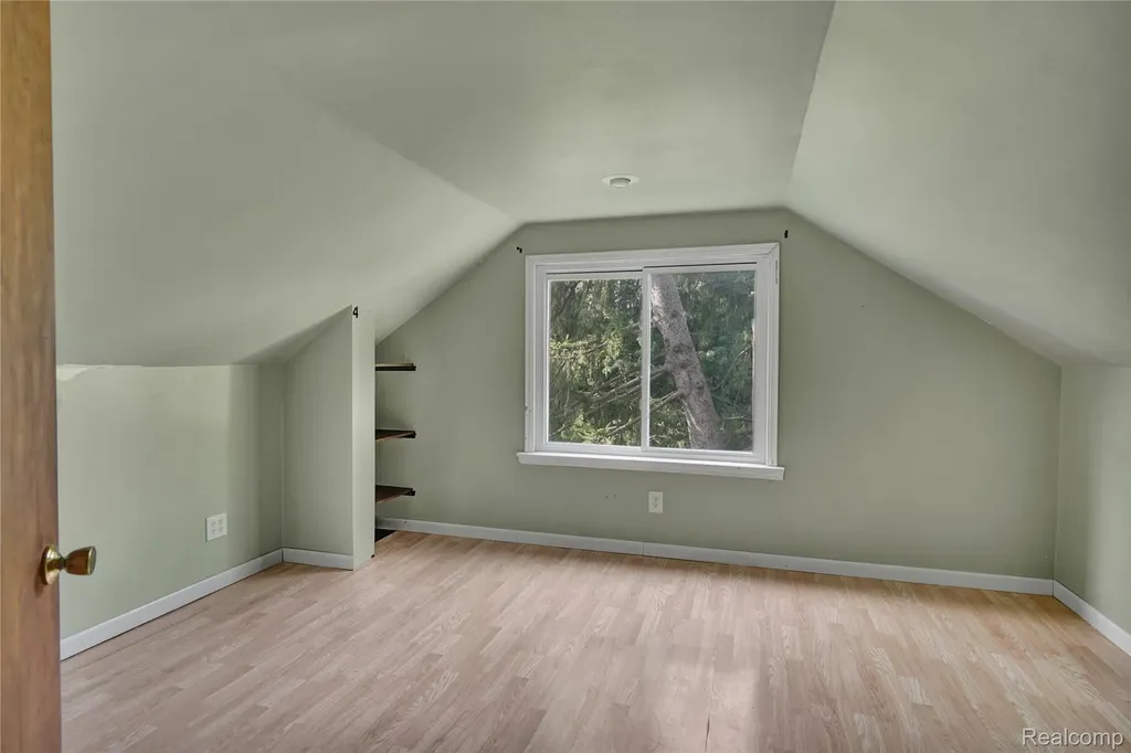 2476 Vandekarr Road Caledonia Charter Township MI 48867
