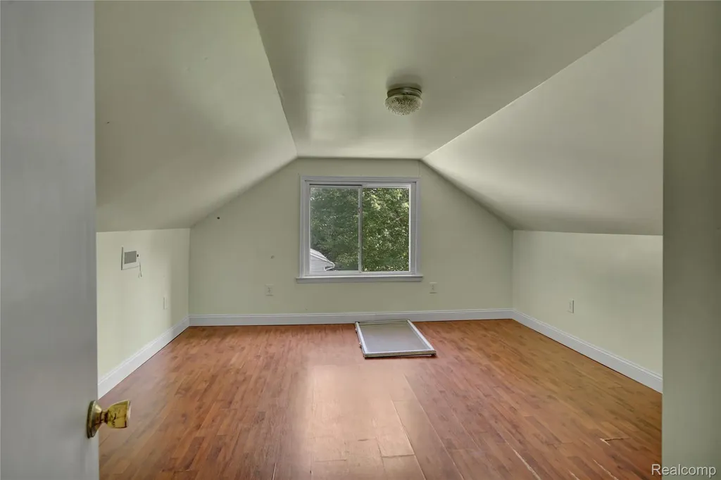 2476 Vandekarr Road Caledonia Charter Township MI 48867