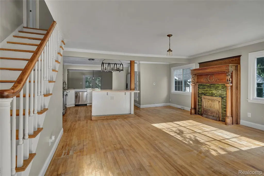 2476 Vandekarr Road Caledonia Charter Township MI 48867