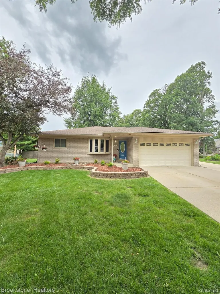 720 Comet Court Canton Charter Township MI 48188