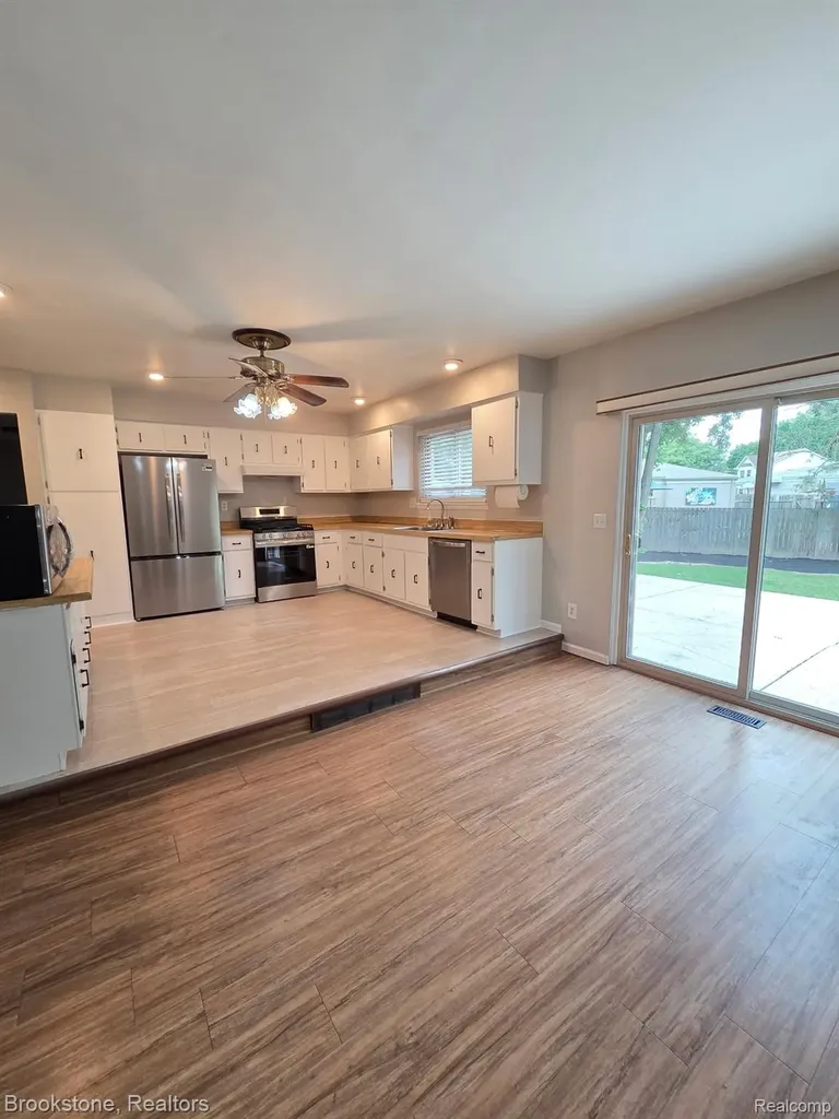 720 Comet Court Canton Charter Township MI 48188