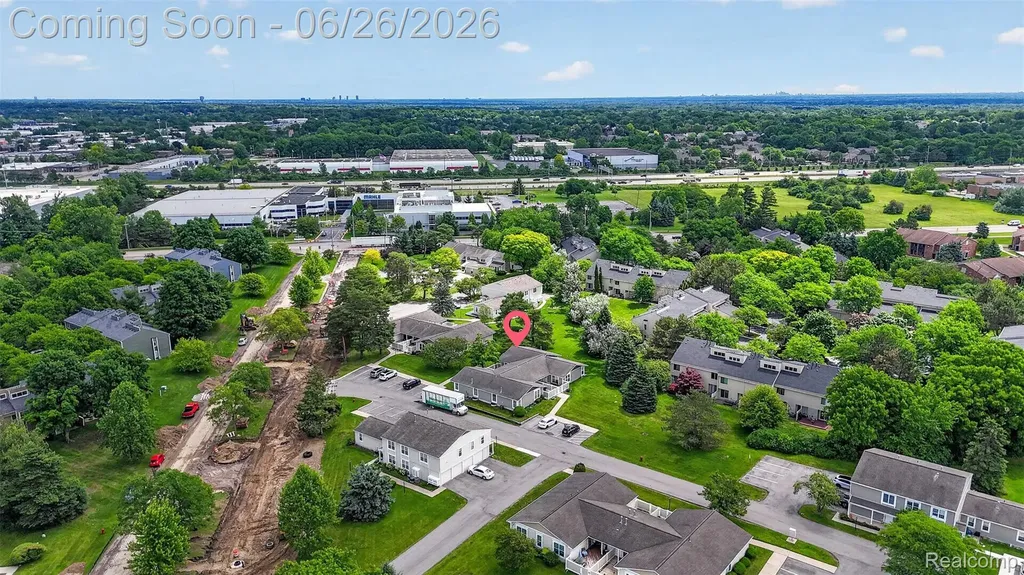 39613 Village Wood Lane Novi City MI 48375