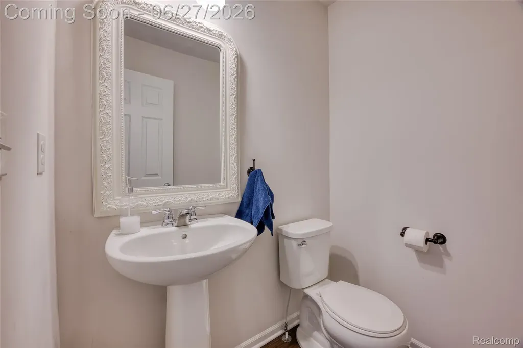 14212 Laurelwood Drive Van Buren Charter Township MI 48111