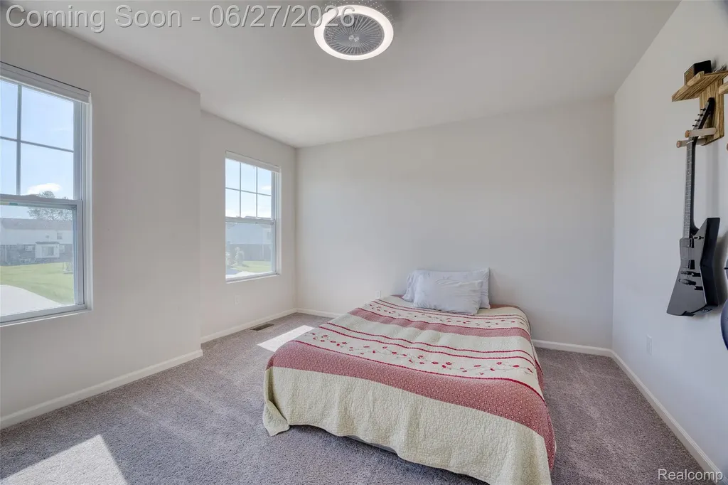 14212 Laurelwood Drive Van Buren Charter Township MI 48111