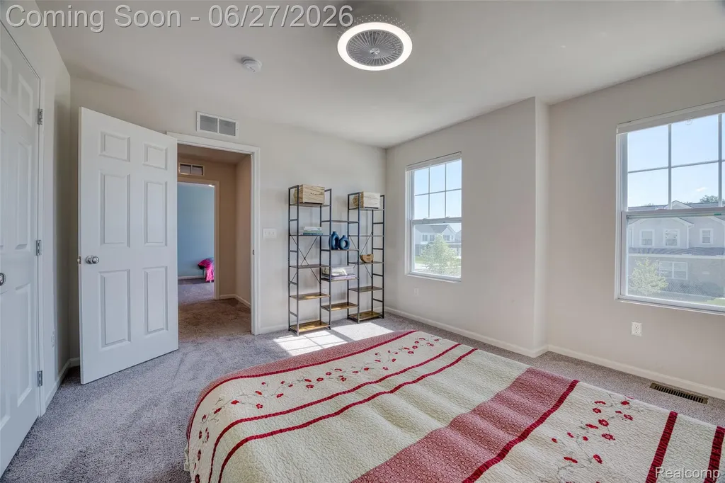 14212 Laurelwood Drive Van Buren Charter Township MI 48111