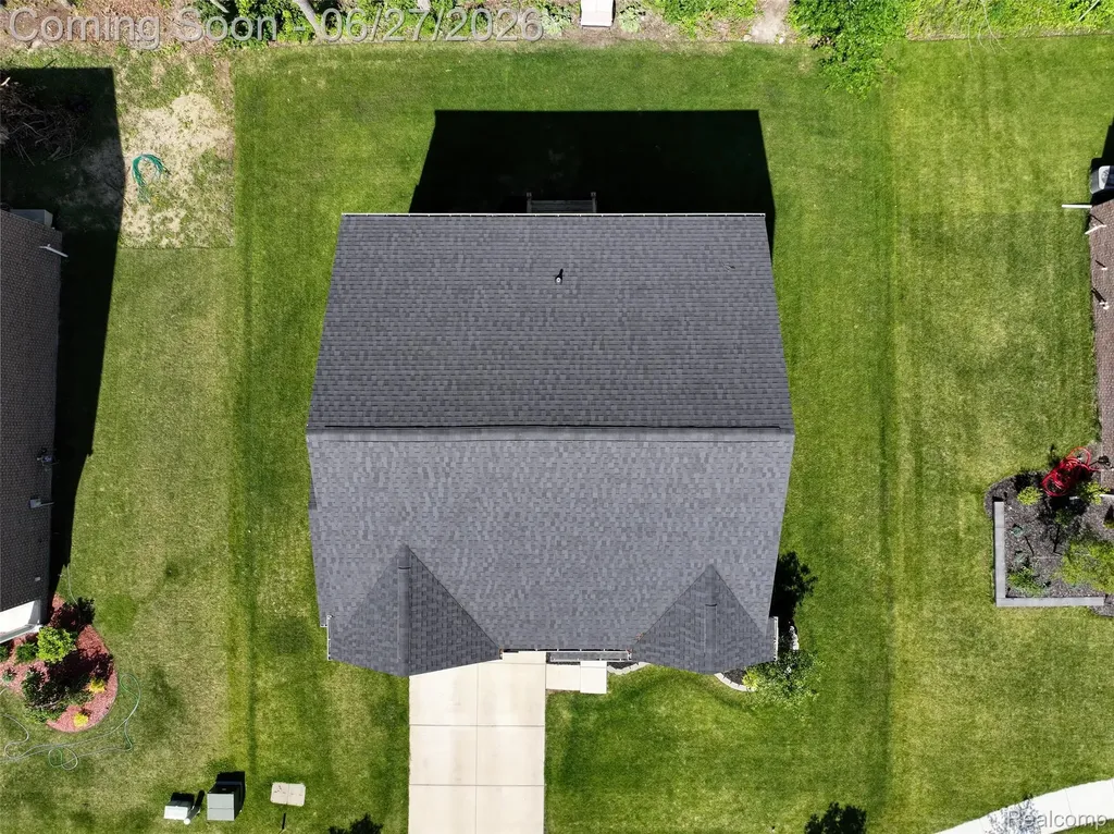 14212 Laurelwood Drive Van Buren Charter Township MI 48111