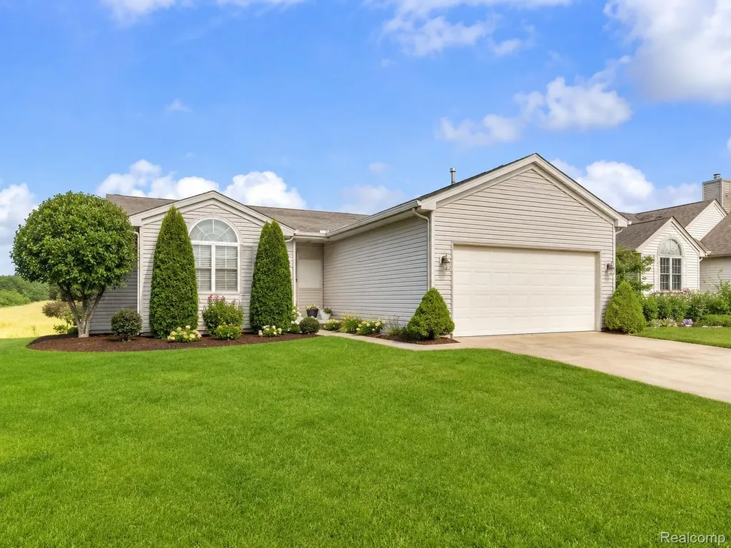 731 Berkshire Drive Saline City MI 48176