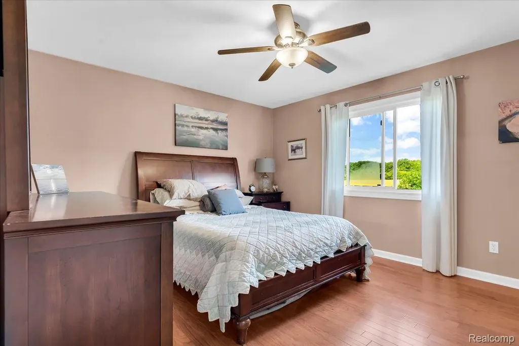 731 Berkshire Drive Saline City MI 48176