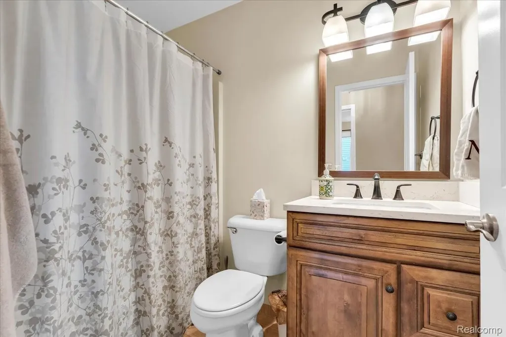 731 Berkshire Drive Saline City MI 48176