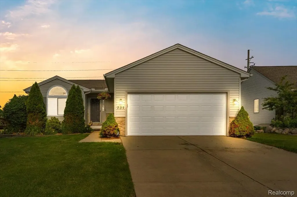 731 Berkshire Drive Saline City MI 48176
