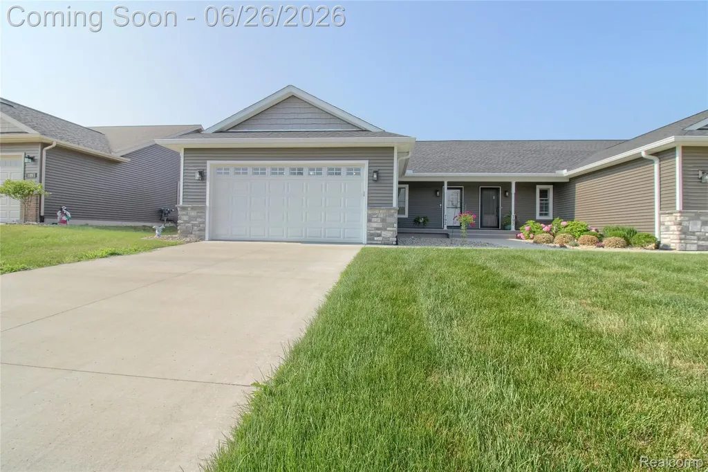 792 Meadows Court Grass Lake Village MI 49240