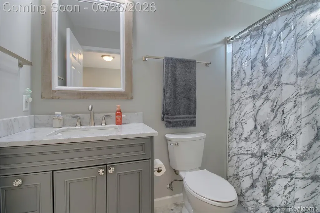 792 Meadows Court Grass Lake Village MI 49240