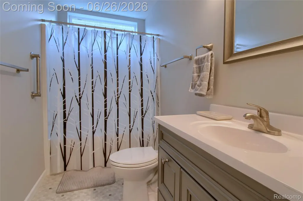 792 Meadows Court Grass Lake Village MI 49240