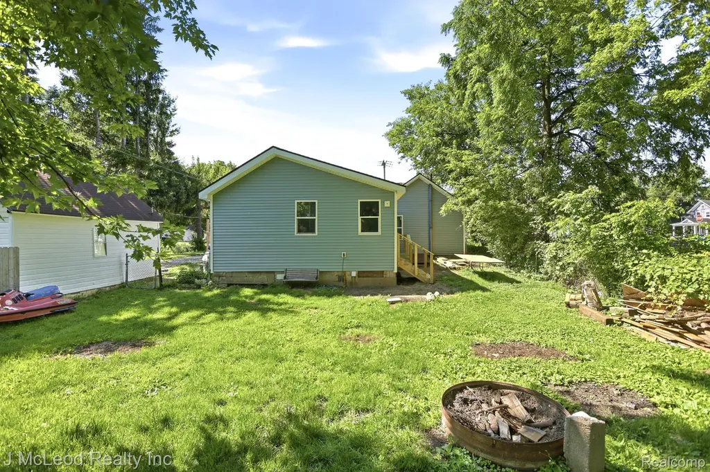 315 Butler Street Vassar City MI 48768