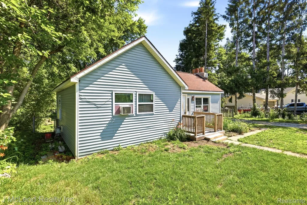 315 Butler Street Vassar City MI 48768