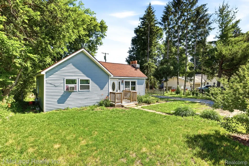 315 Butler Street Vassar City MI 48768