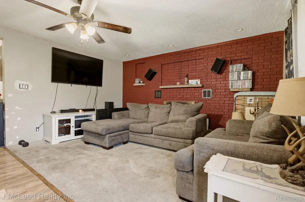 315 Butler Street Vassar City MI 48768