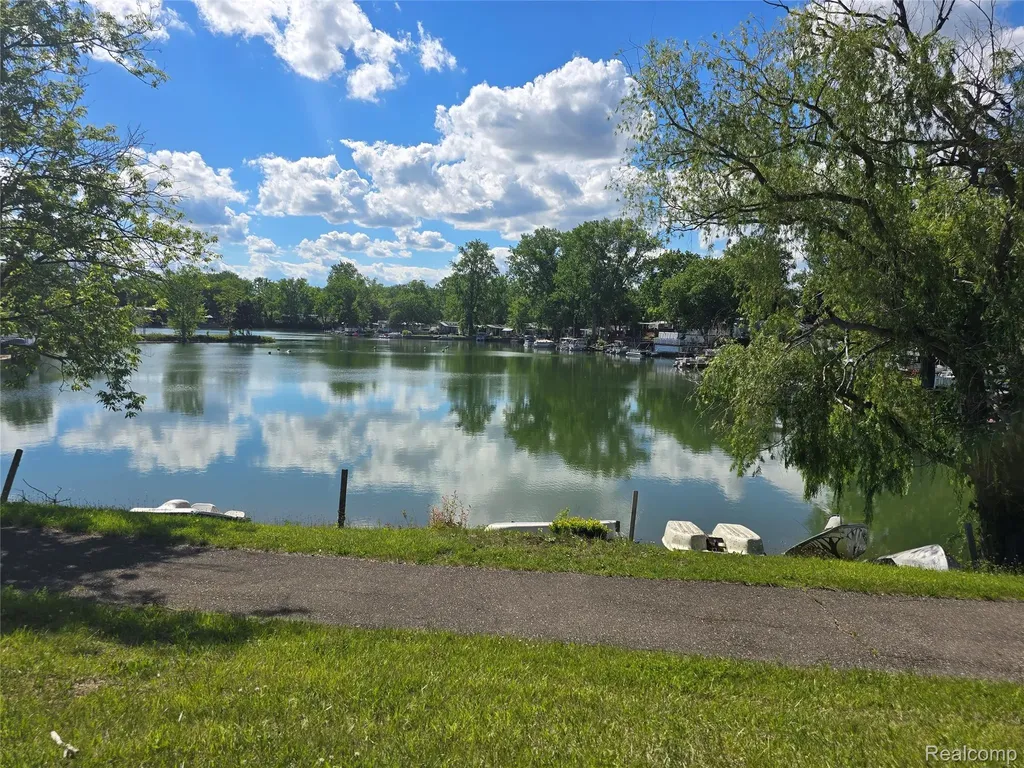 10001 Goodall Vernon Township MI 48429