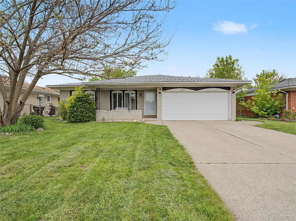 2419 Fox Hill Drive Sterling Heights City MI 48310