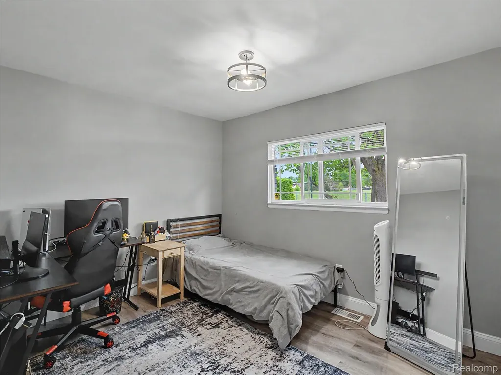 2419 Fox Hill Drive Sterling Heights City MI 48310
