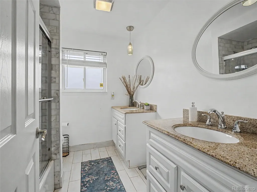 2419 Fox Hill Drive Sterling Heights City MI 48310