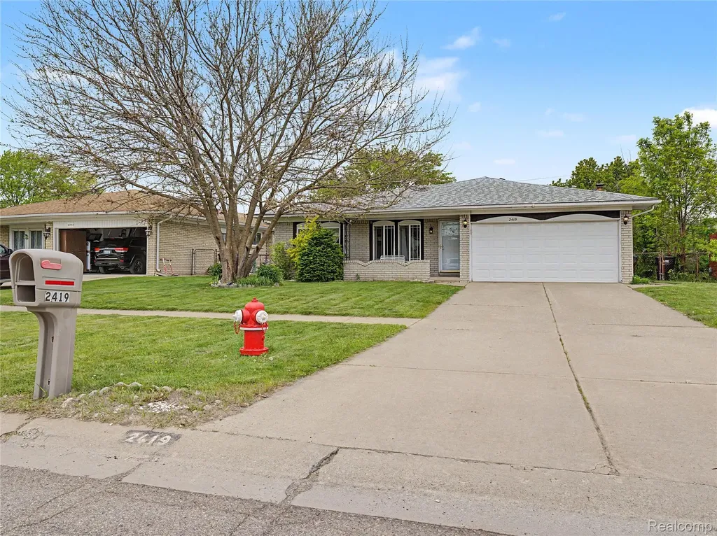 2419 Fox Hill Drive Sterling Heights City MI 48310
