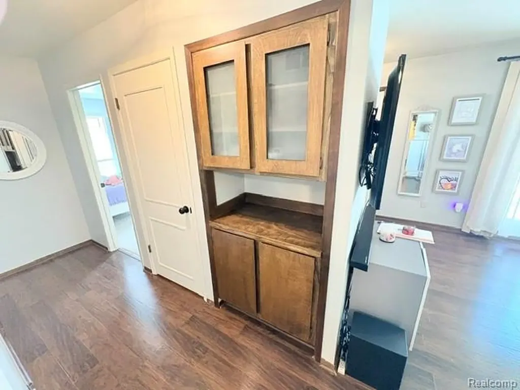 38726 Golfview Drive E Clinton Charter Township MI 48038