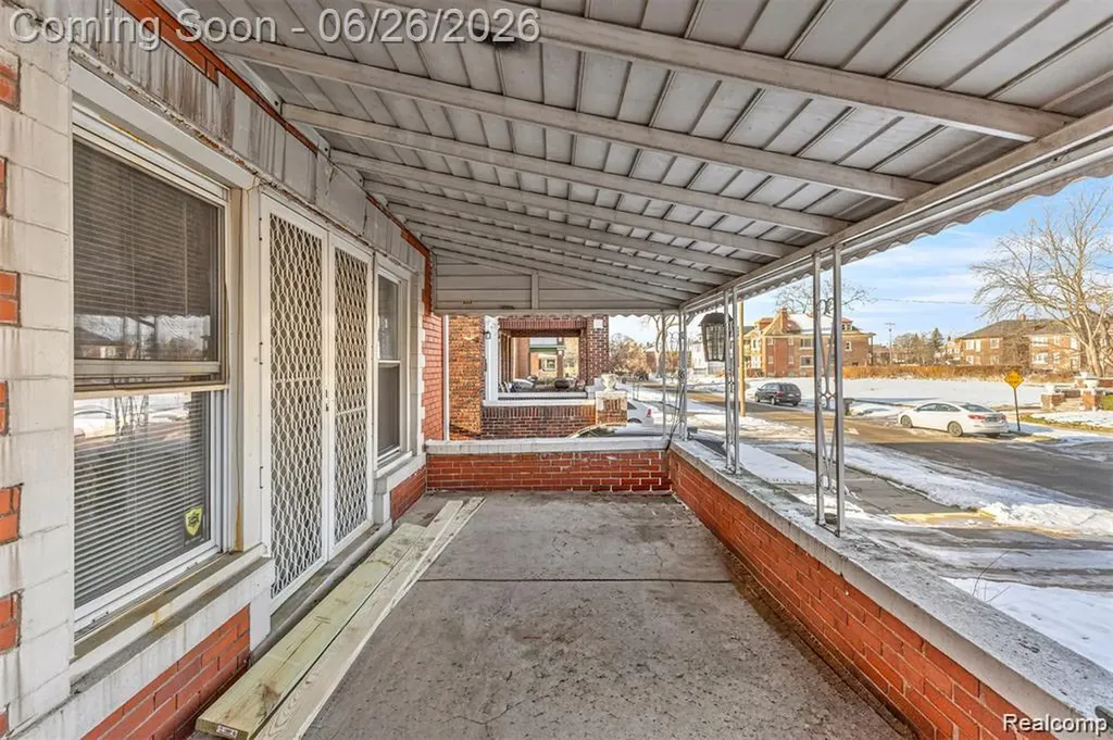 2015 Gladstone Street Detroit City MI 48206