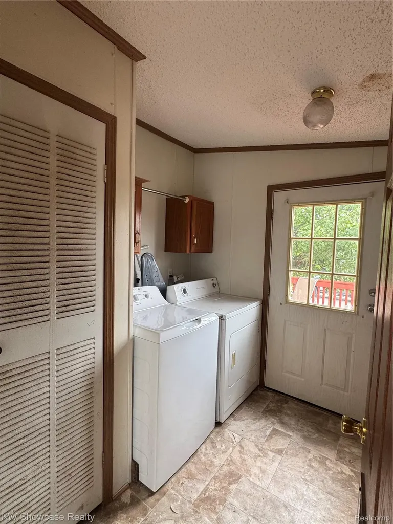 1978 Santa Fe Trail Drive Hartland Township MI 48353
