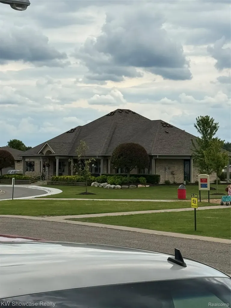 1978 Santa Fe Trail Drive Hartland Township MI 48353