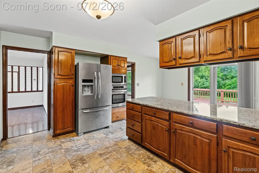 1225 Old Timber Trail Flint Charter Township MI 48532