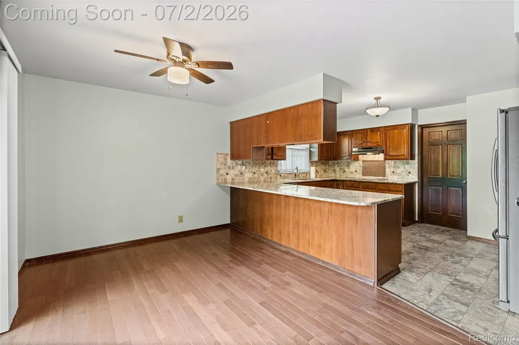 1225 Old Timber Trail Flint Charter Township MI 48532