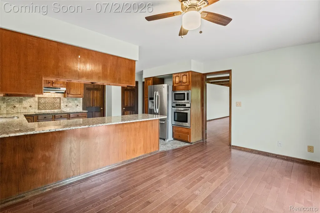 1225 Old Timber Trail Flint Charter Township MI 48532