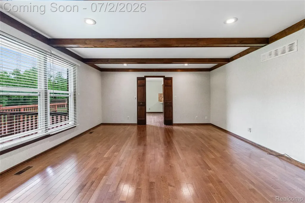 1225 Old Timber Trail Flint Charter Township MI 48532