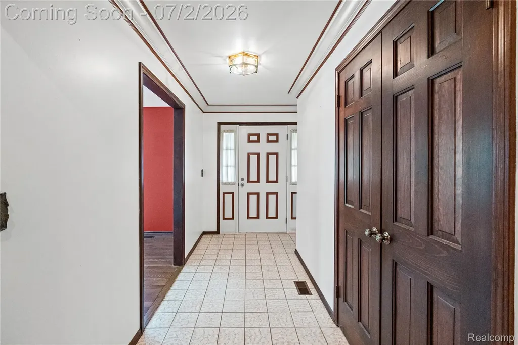 1225 Old Timber Trail Flint Charter Township MI 48532