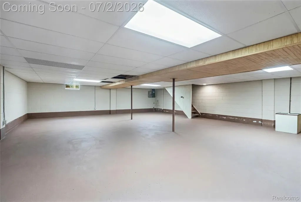 1225 Old Timber Trail Flint Charter Township MI 48532
