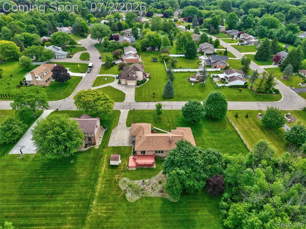 1225 Old Timber Trail Flint Charter Township MI 48532